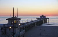 The Manhattan Beach Pier on a typical fall afternoon.