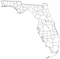 Location of Tavares, Florida