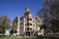 http://dbpedia.org/resource/Denton_County_Courthouse-on-the-Square